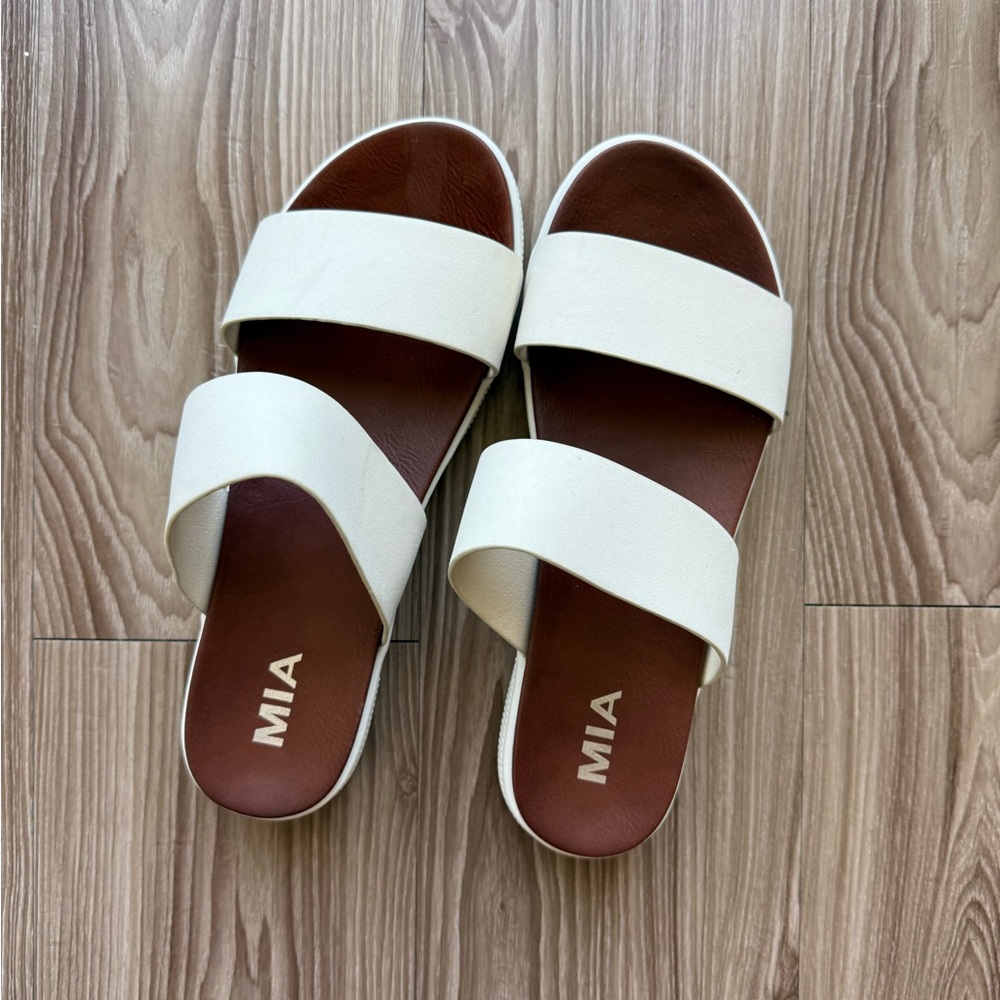 MIA Slide Sandals | Women’s Size 9 | NWOT